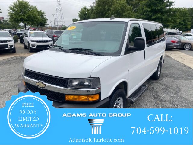chevrolet express passenger 2018 1GAZGMFG5J1196875 image chevrolet express passenger 2018 1GAZGMFG5J1196875 image